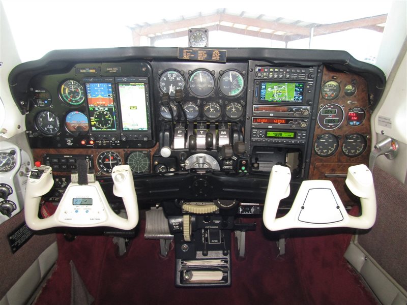 1974 Beechcraft Baron 55 B Aircraft