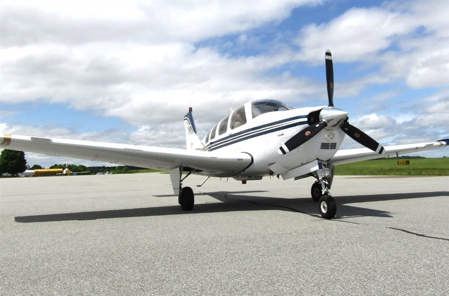 2001 Beechcraft Bonanza A36 Aircraft