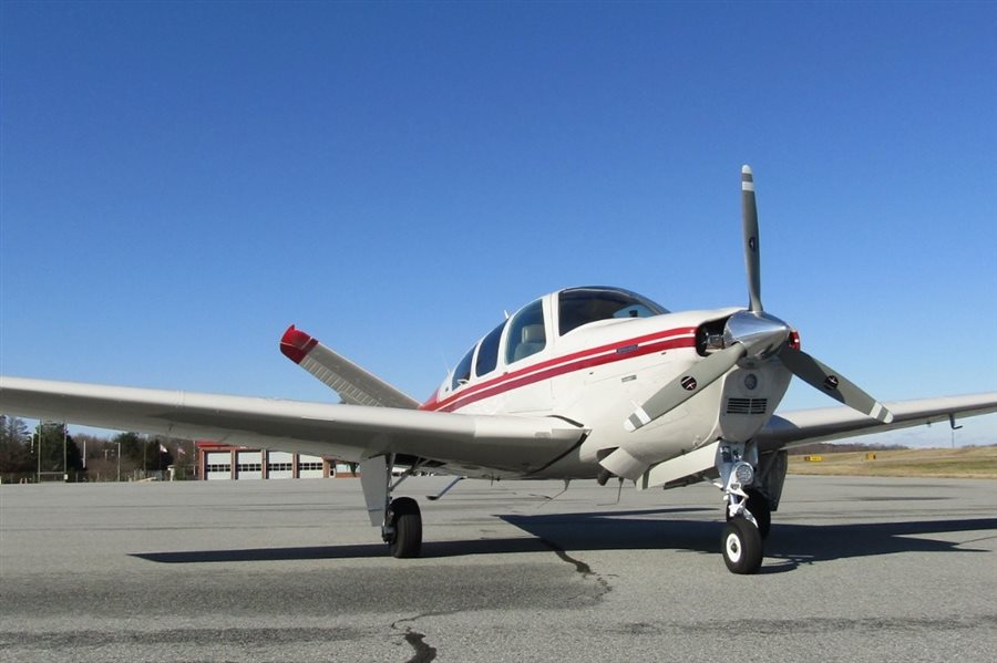 1972 Beechcraft Bonanza V35B Aircraft