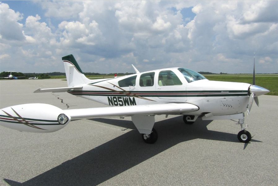 1981 Beechcraft Bonanza F33 A