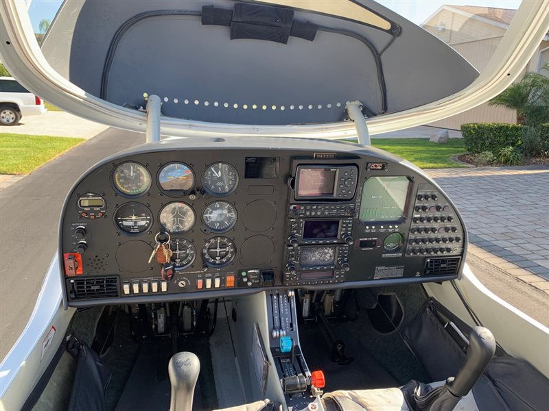 2001 Diamond DA 40