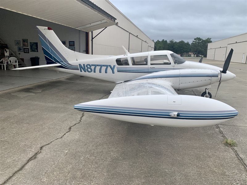 1969 Piper PA-30 Twin Comanche Aircraft