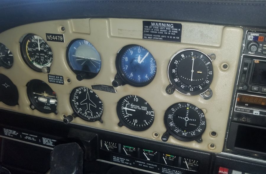 1974 Piper PA 28-140 Cruiser