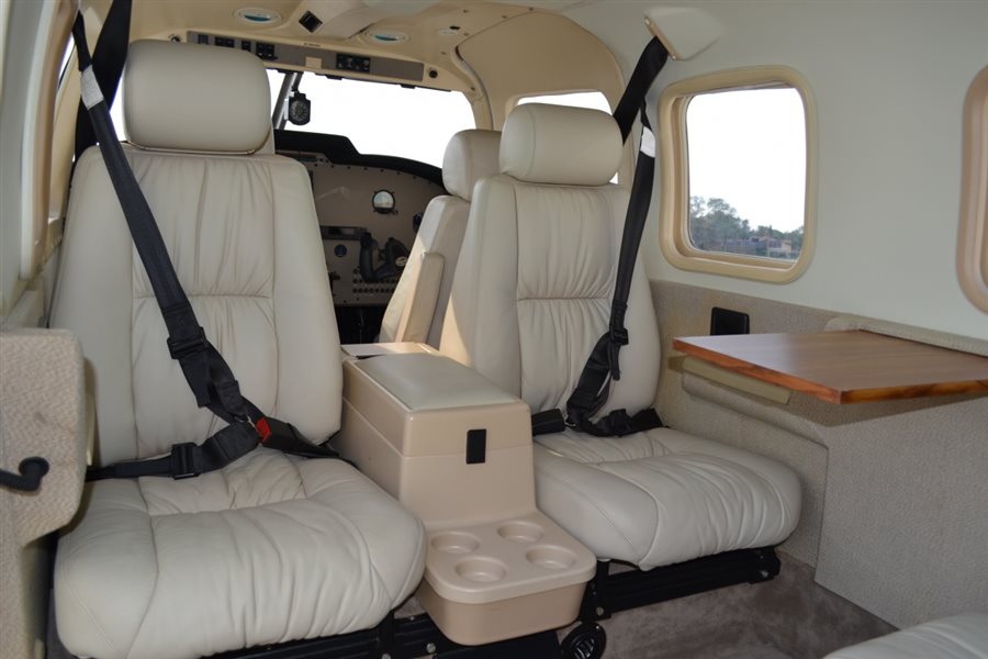 2000 Piper PA-32R-301