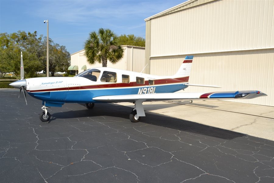 2000 Piper PA-32R-301