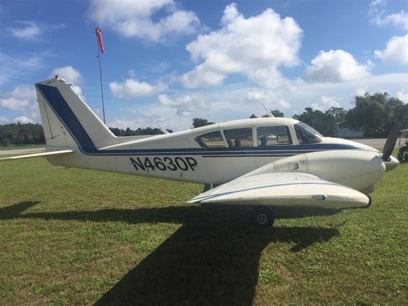 1960 Piper PA-23-250 Aztec 