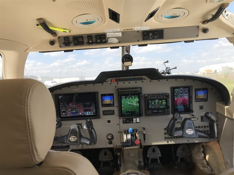 2003 Piper 6XT Aircraft