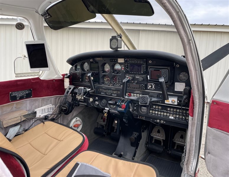 1975 Piper Archer I Cherokee