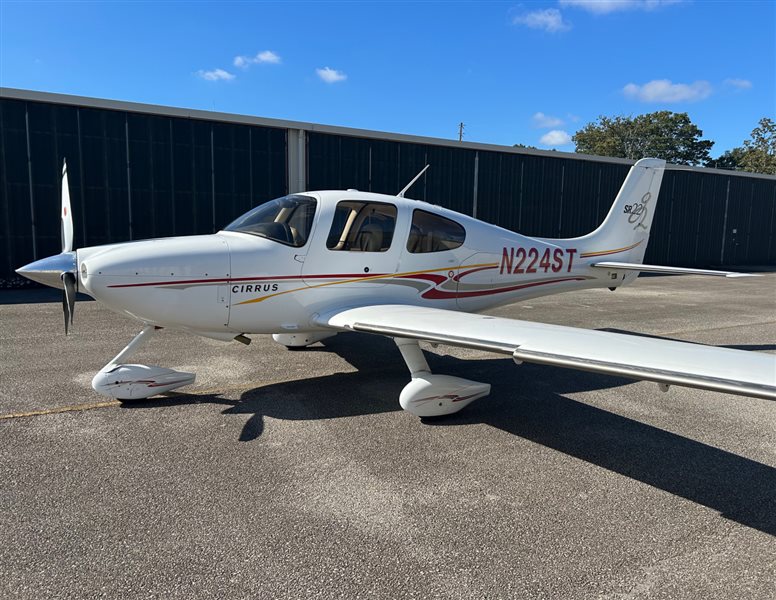 2004 Cirrus SR22 G2