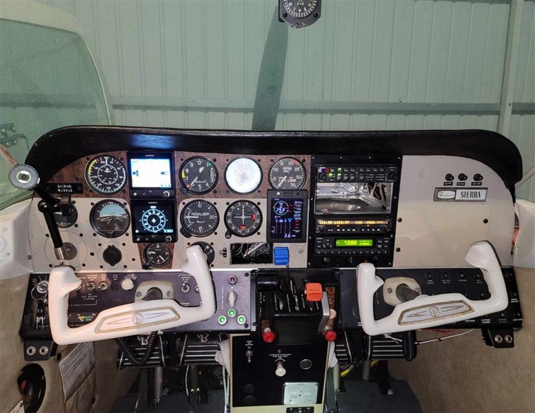 1977 Beechcraft Sierra C24R