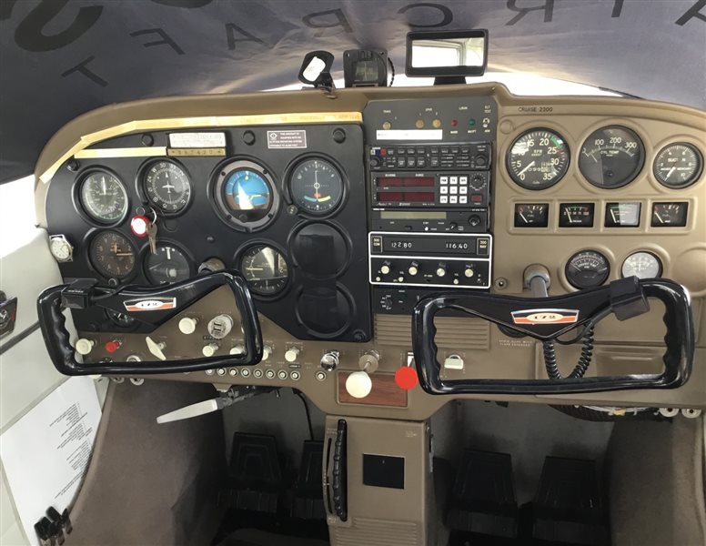 1965 Cessna 172 F