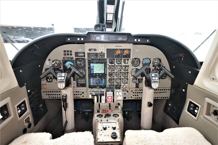 1984 Twin Commander 900 - 10