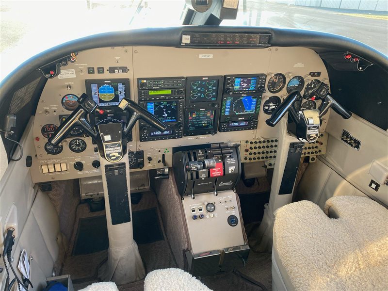 1975 Twin Commander 690 A