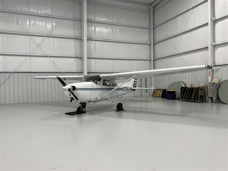 1976 Cessna 172M Aircraft