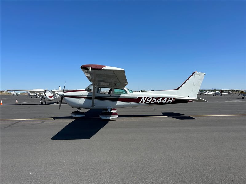 1975 Cessna 172M Aircraft