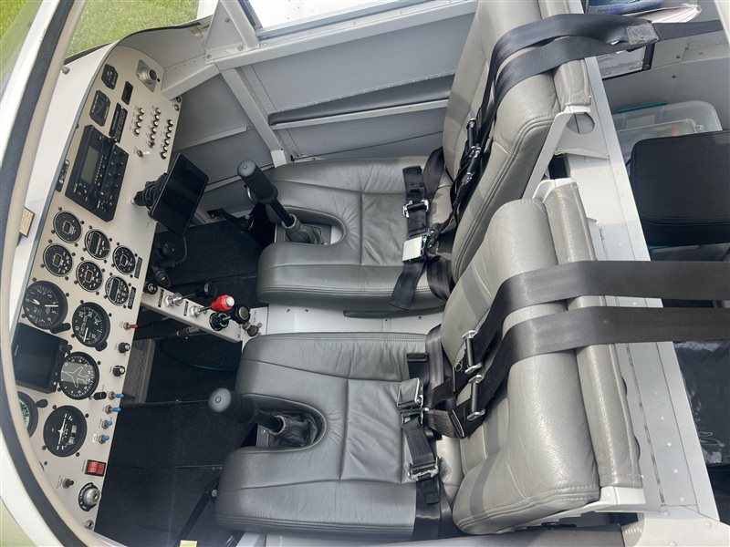 2000 Vans RV 6 A