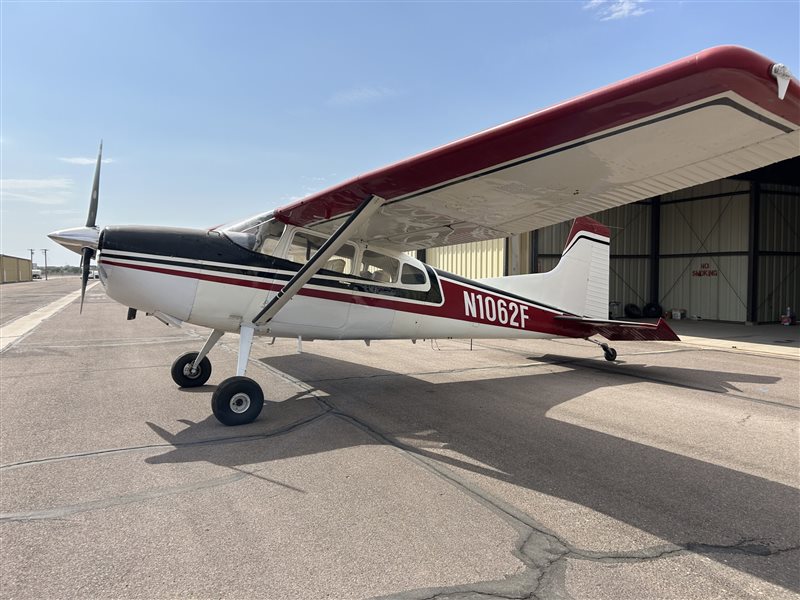 1975 Cessna A185F
