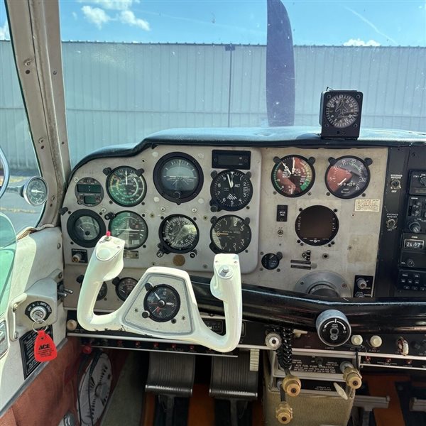1966 Beechcraft Bonanza V35 Aircraft