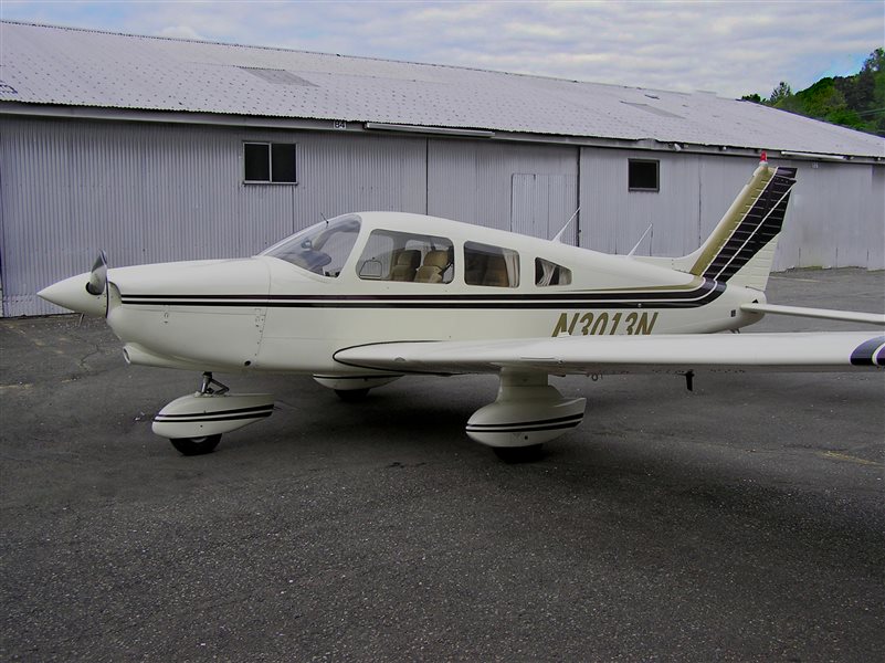 1979 Piper Dakota PA-28-236