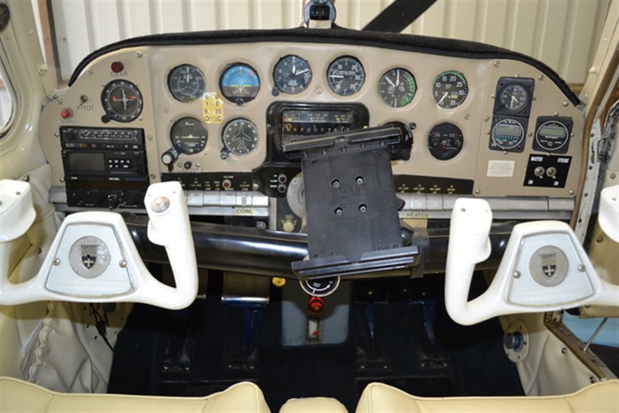 1957 Beechcraft Bonanza J35