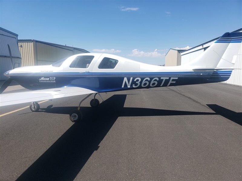 2000 Lancair IV P