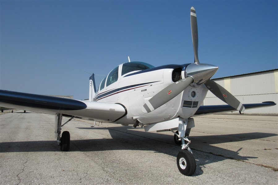 1964 Beechcraft BE35-B33