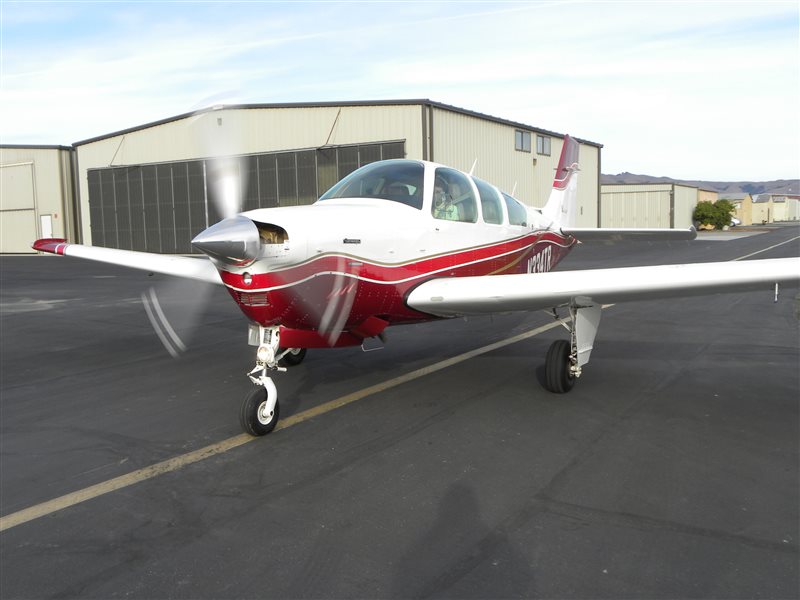 1990 Beechcraft Bonanza F33 A