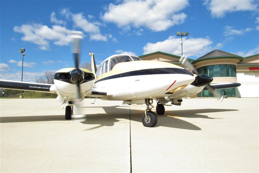 1973 Piper Aztec E