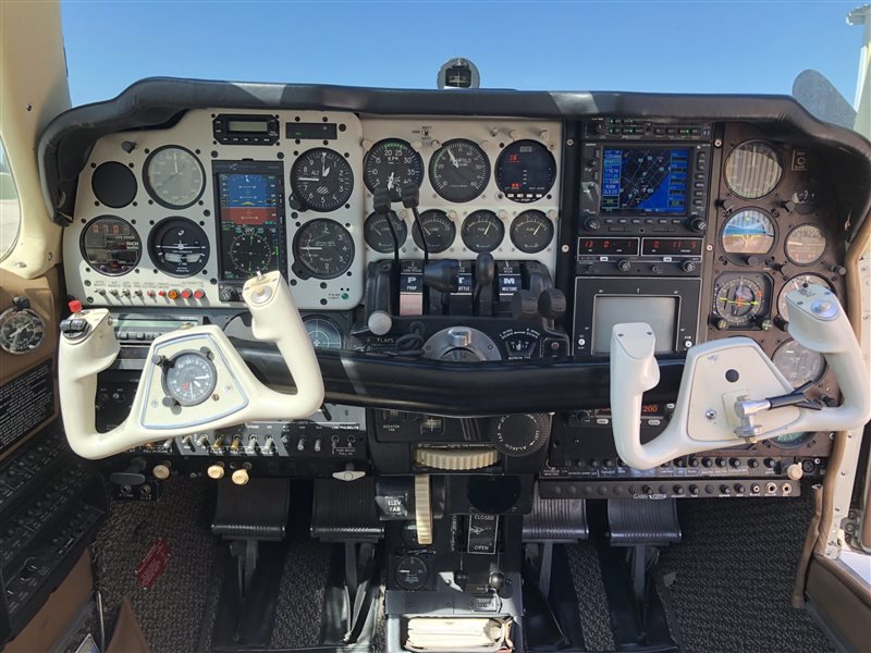 1974 Beechcraft Baron 55E Aircraft