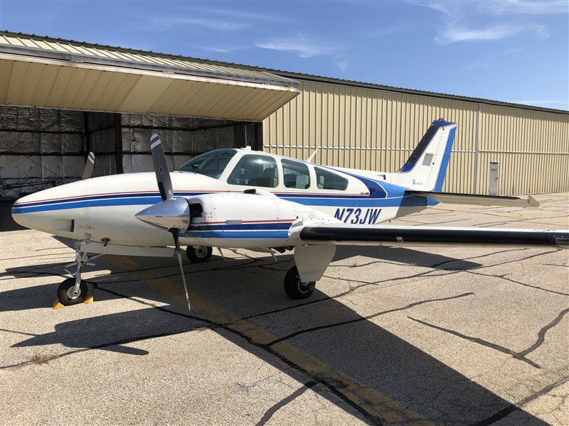 1974 Beechcraft Baron 55E Aircraft