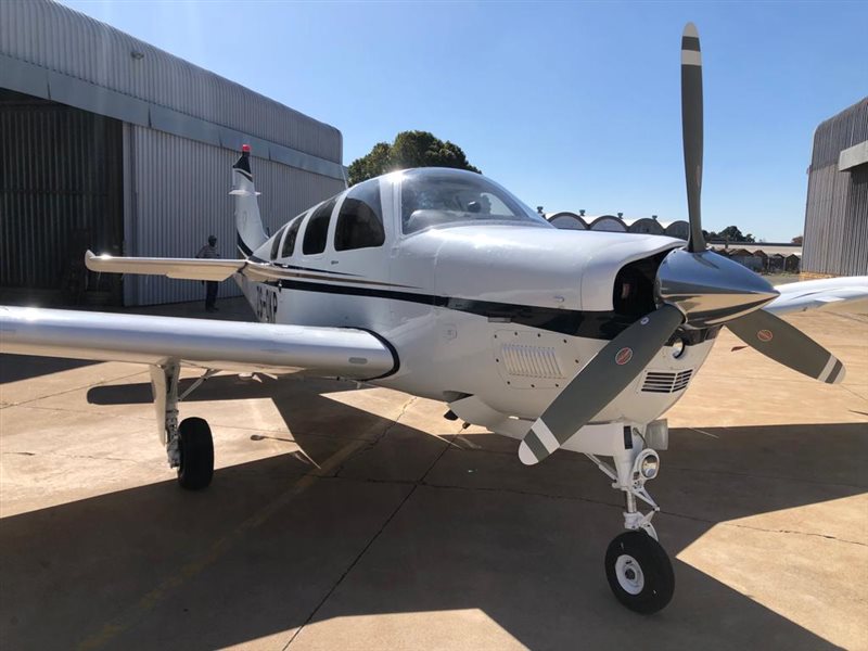 2006 Beechcraft Bonanza G36 Aircraft