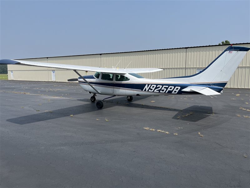 1979 Cessna 182 RG