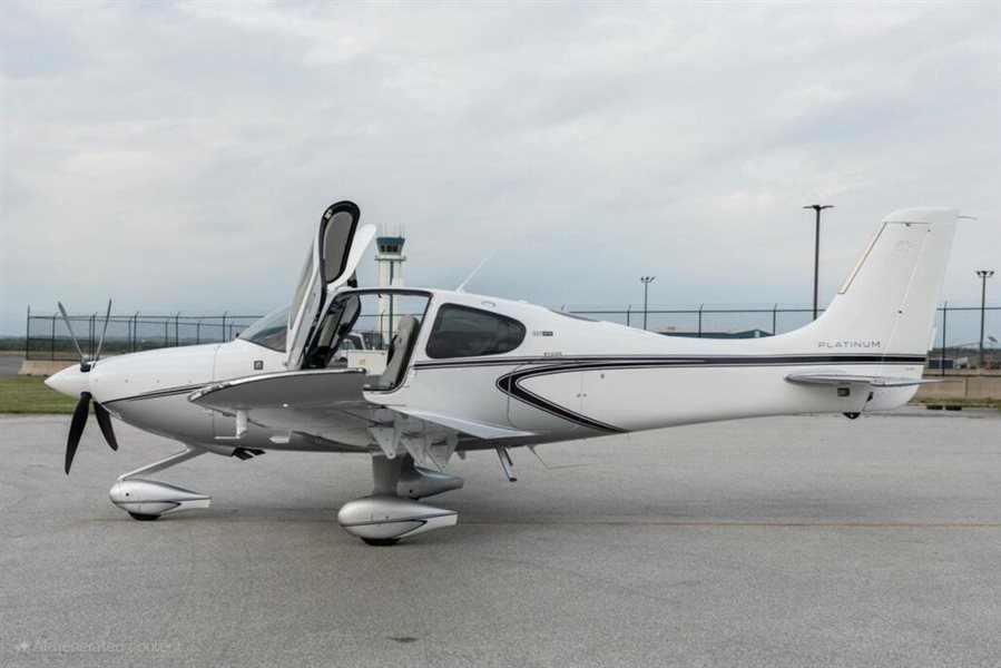2023 Cirrus SR22 T G6 Platinum