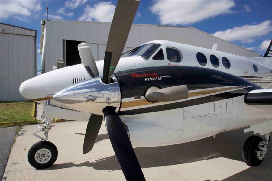 1982 Beechcraft King Air C90-1