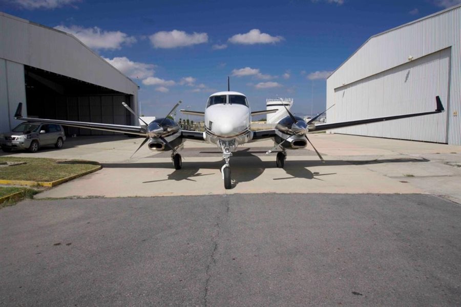 1982 Beechcraft King Air C90-1