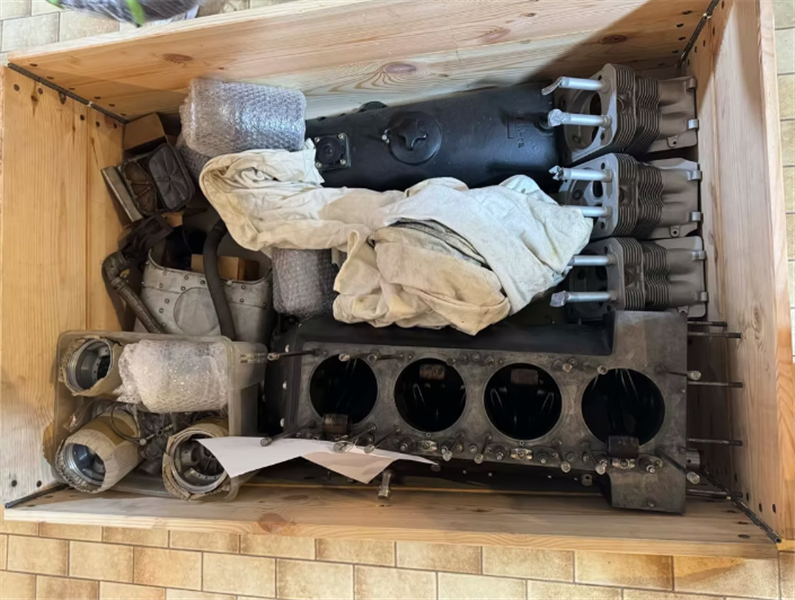 Engine Parts -  Hirth HM504