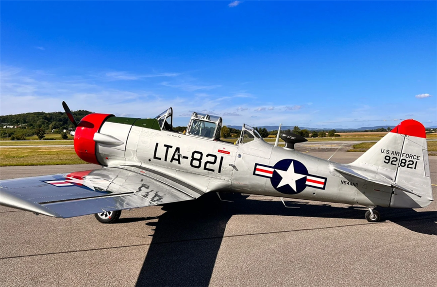 1943 North American T-6G