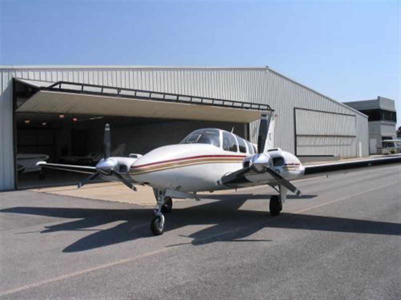 1982 Beechcraft Baron 58 Aircraft