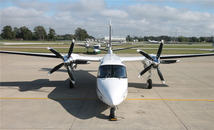 2025 Twin Commander 690 A-10