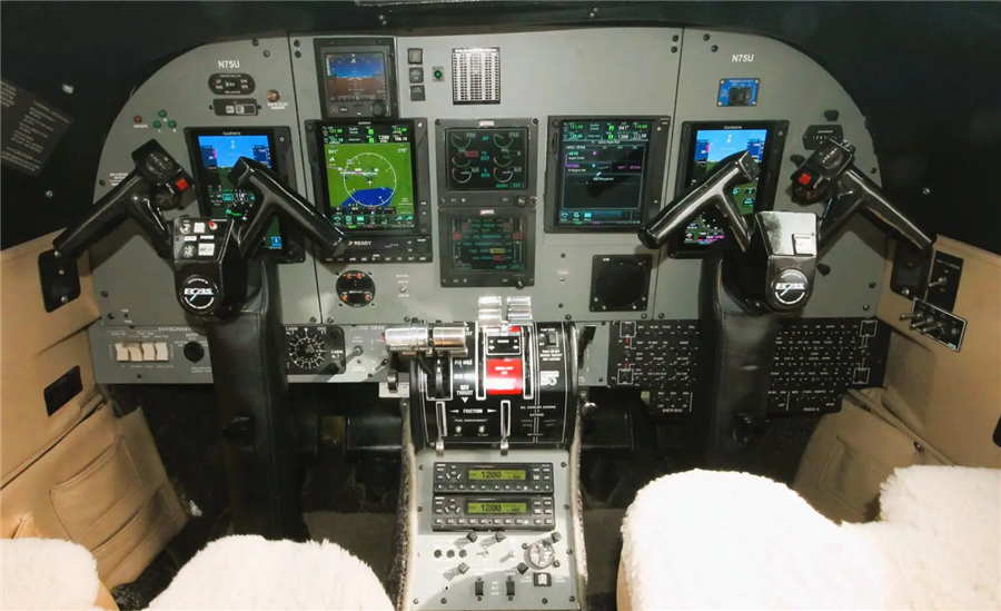 2025 Twin Commander 690 A-10