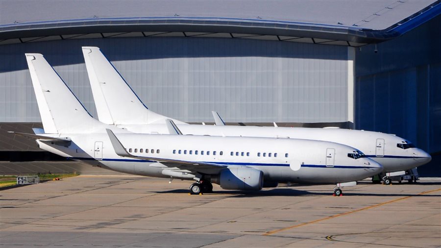 2002 Boeing 737-700IGW