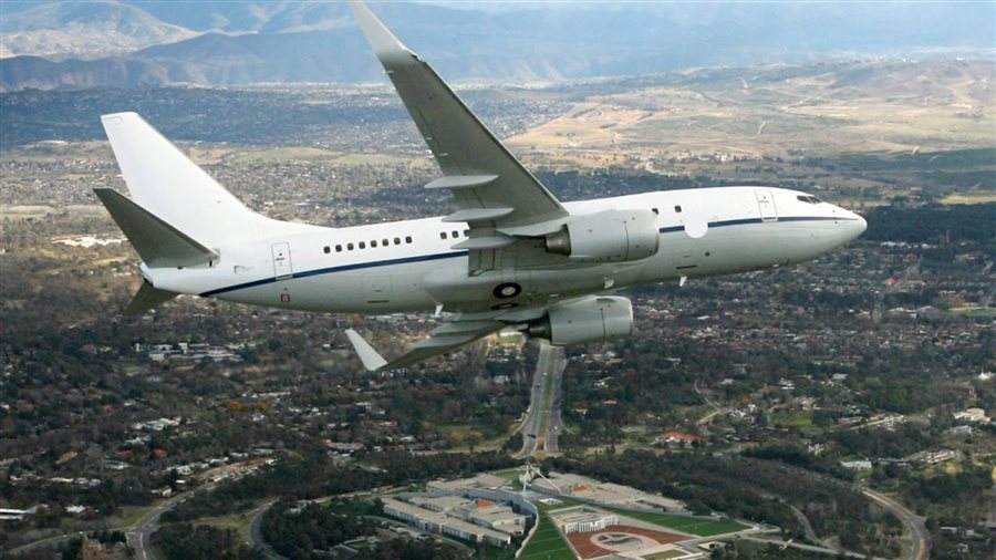 2002 Boeing 737-700IGW