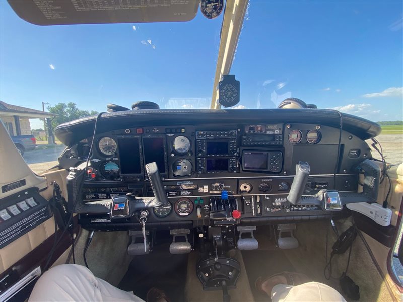 1978 Piper Lance II PA-32T Turbo