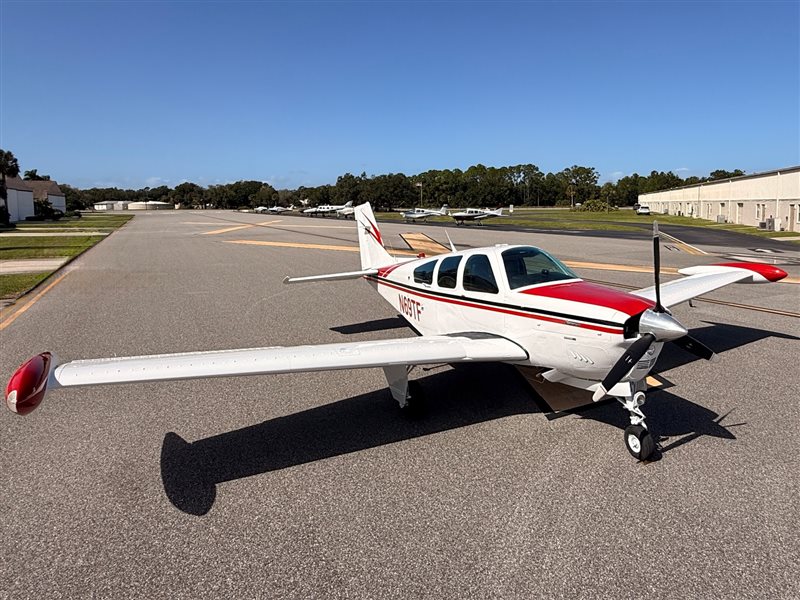 1990 Beechcraft Bonanza F33 A