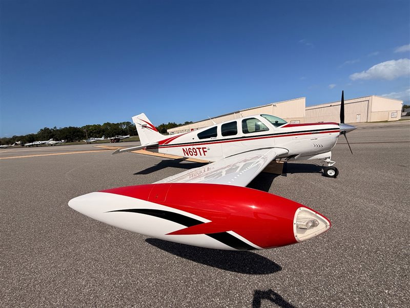 1990 Beechcraft Bonanza F33 A