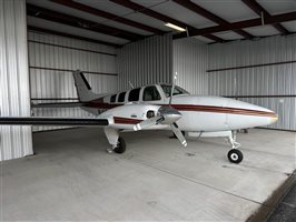 1974 Beechcraft Baron 58 Aircraft