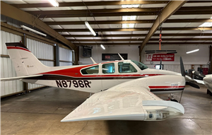 1975 Beechcraft Baron 55 B Aircraft