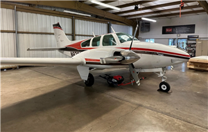 1975 Beechcraft Baron 55 B Aircraft