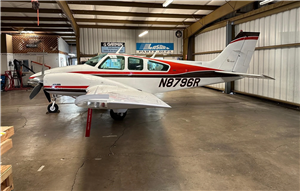 1975 Beechcraft Baron 55 B Aircraft