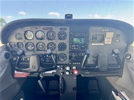 1999 Cessna 172 Skyhawk 172R